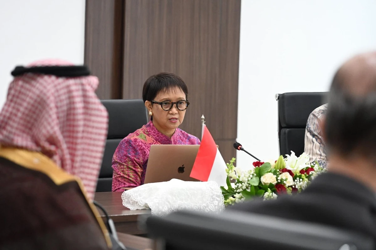 Indonesian Foreign Minister Retno Marsudi meets with Arab envoys in Indonesia on April 2, 2024 to discuss the situation in Gaza. (Indonesian Ministry of Foreign Affairs)