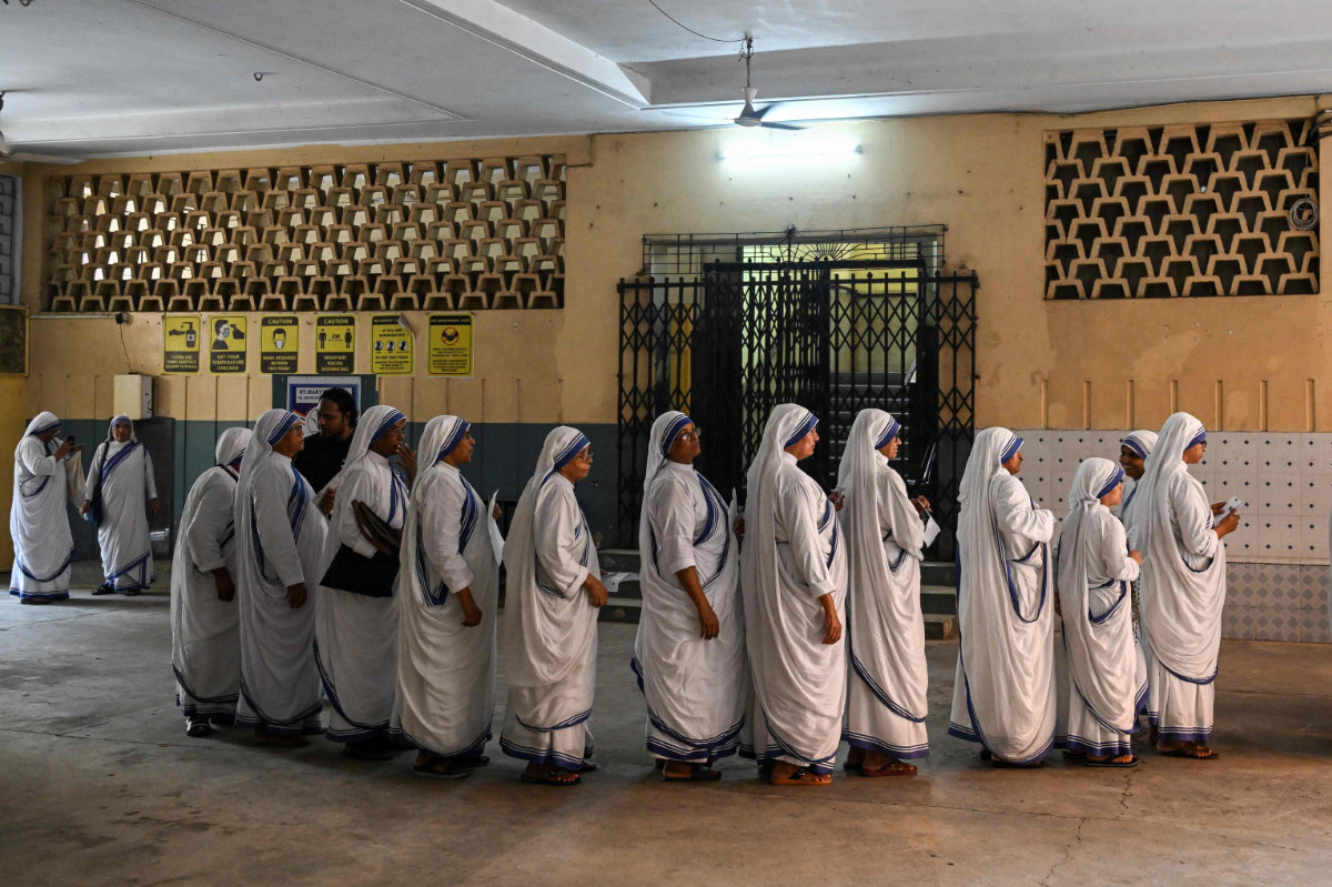 Voting begins in the last round of India’s election, a referendum on Modi’s decade in power