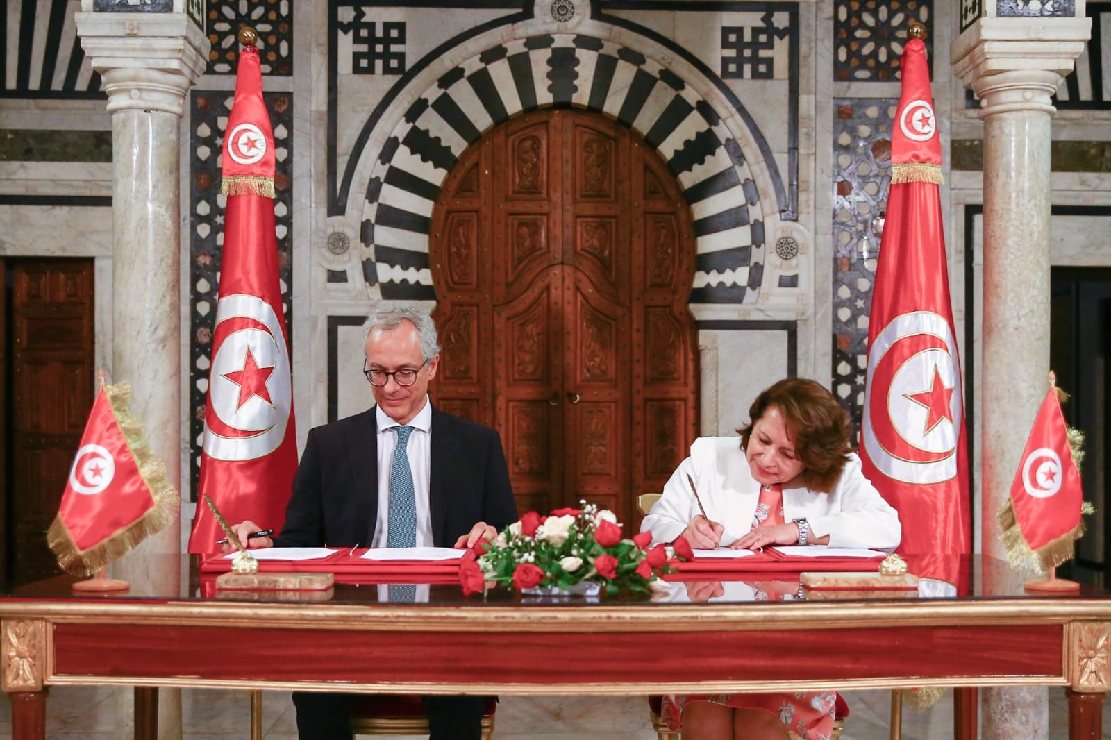 The memorandum of understanding was signed by Fatma Thabet Chiboub, Tunisia’s minister of industry, mines and energy, and Marco Arcelli, CEO of ACWA Power. (Supplied)