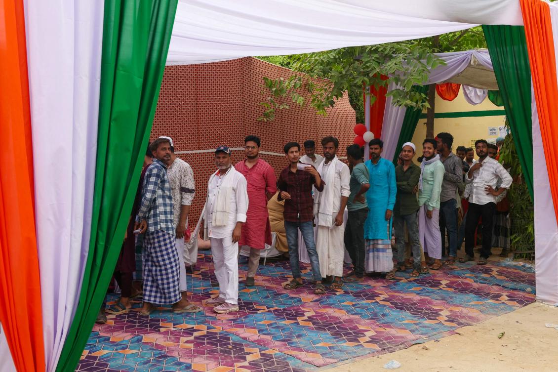 Navdeep Rinwa, chief electoral officer for the northern state of Uttar Pradesh, where voting in the seventh and final stage of elections ended Saturday, said 33 polling personnel died due to the heat. (AFP)