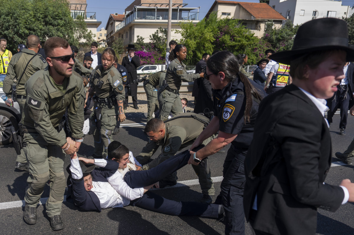 Ultra-Orthodox protesters block Jerusalem roads ahead of Israeli court decision on draft exemptions
