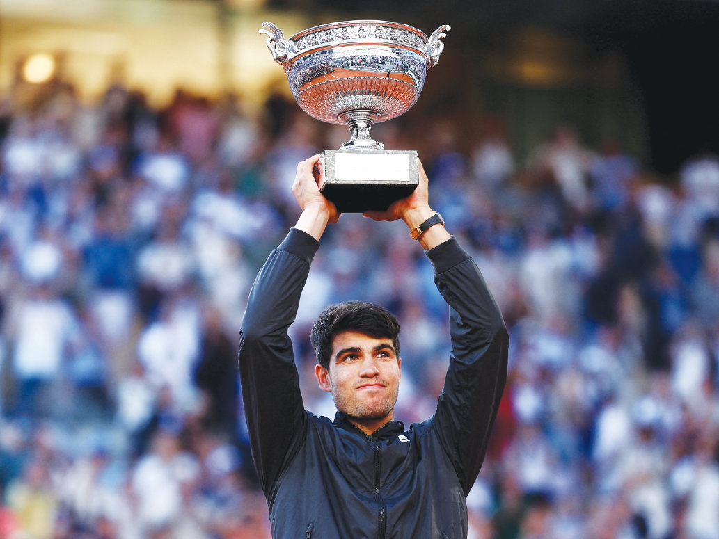 Alcaraz defeats Zverev in final for his third Grand Slam title