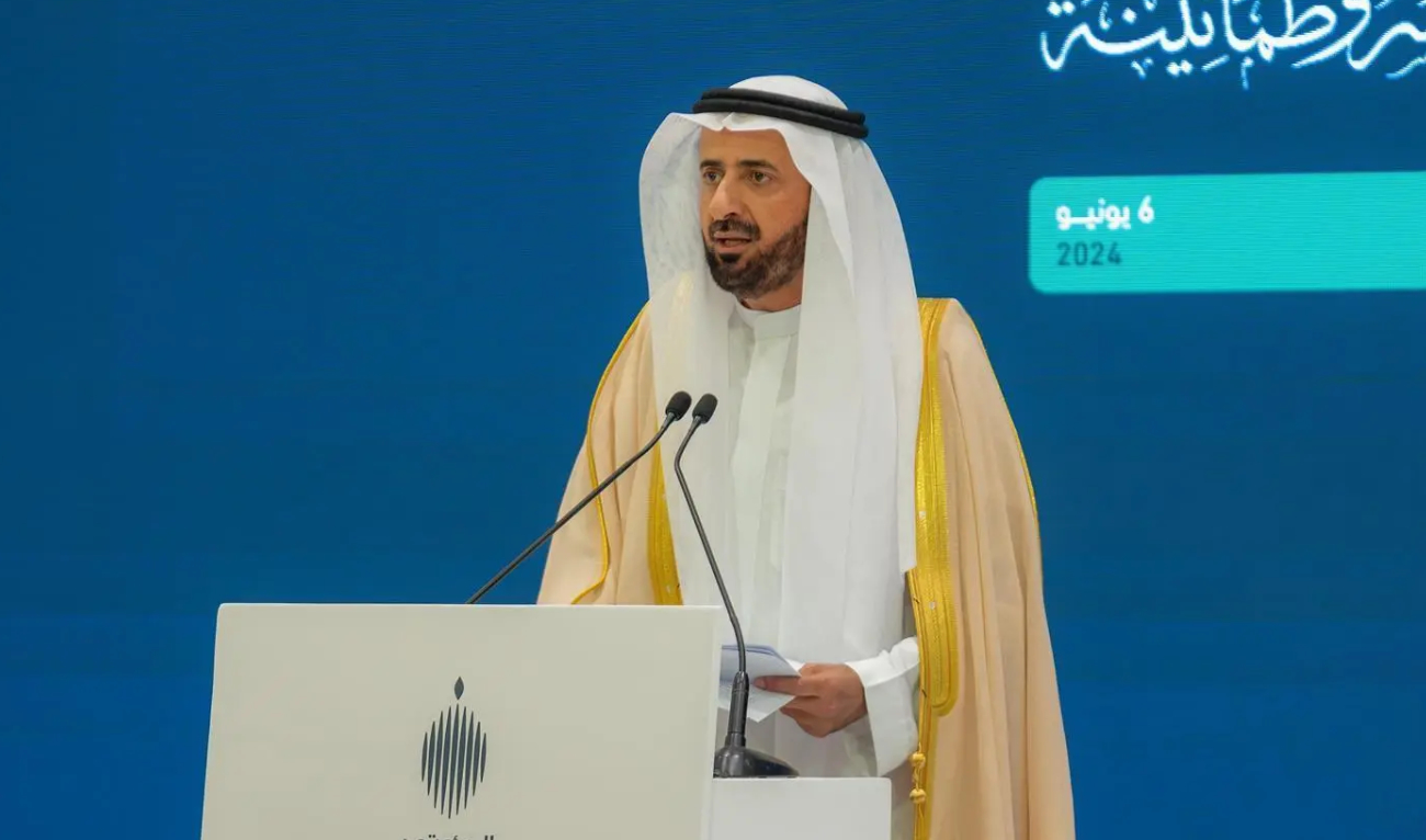 Minister of Hajj and Umrah Tawfiq Al-Rabiah underscored the importance of the Nusuk Card, which also grants pilgrims access to all holy sites and facilitates their Hajj journey with various services. (SPA/File)
