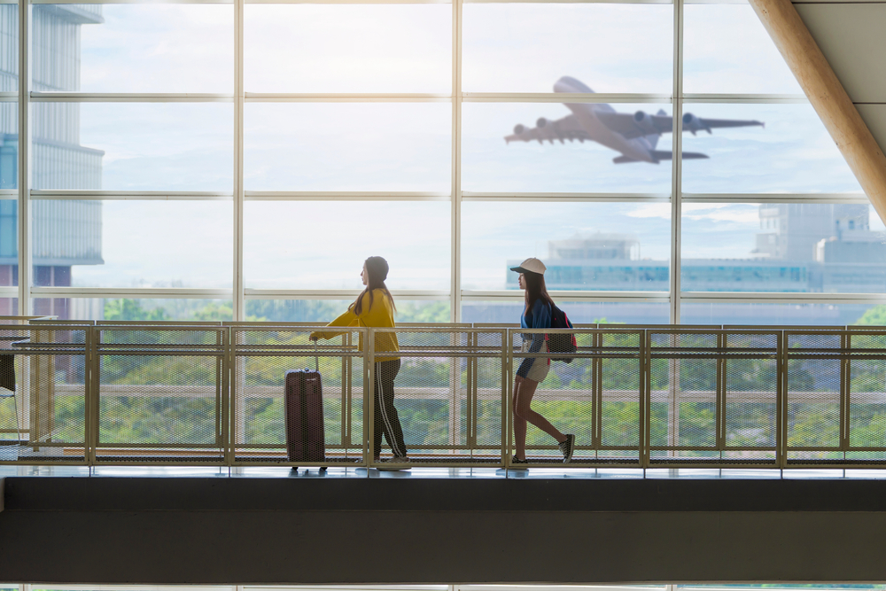 SITA’s research highlighted growing passenger expectations for seamless travel experiences, including self-service options like unassisted bag drops and mobile-enabled journey tracking. Shutterstock