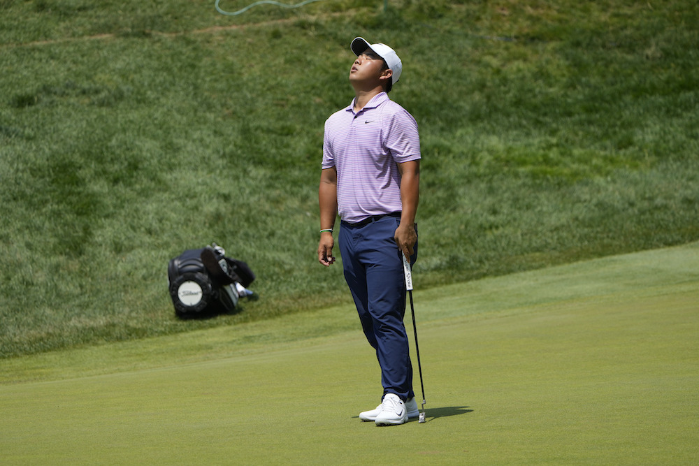 Tom Kim builds a 2-shot lead over Scheffler and Morikawa at Travelers Championship