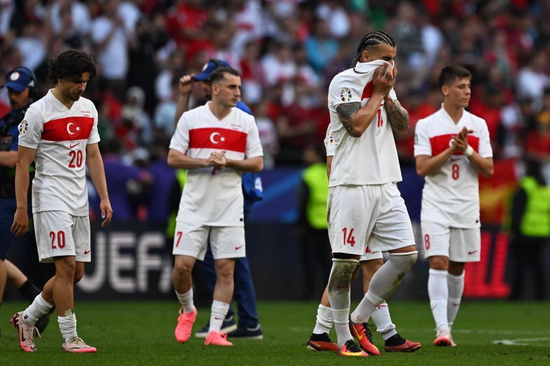 Show your love for Turkiye by supporting us, Montella tells critics