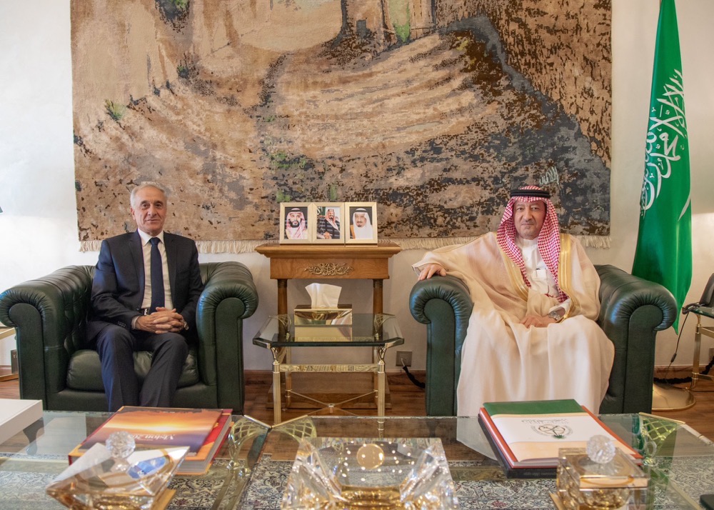 Mohamed Ayman Sousan, left, with Waleed Elkhereiji. (SPA)