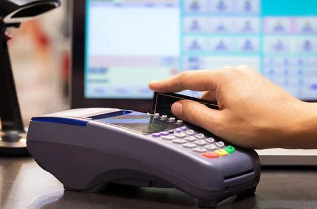 Saudi spending on miscellaneous goods and services, including personal care items, supplies, maintenance, and cleaning, constituted the third-highest share and witnessed a 37.5 percent increase that week, reaching SR1.87 billion.