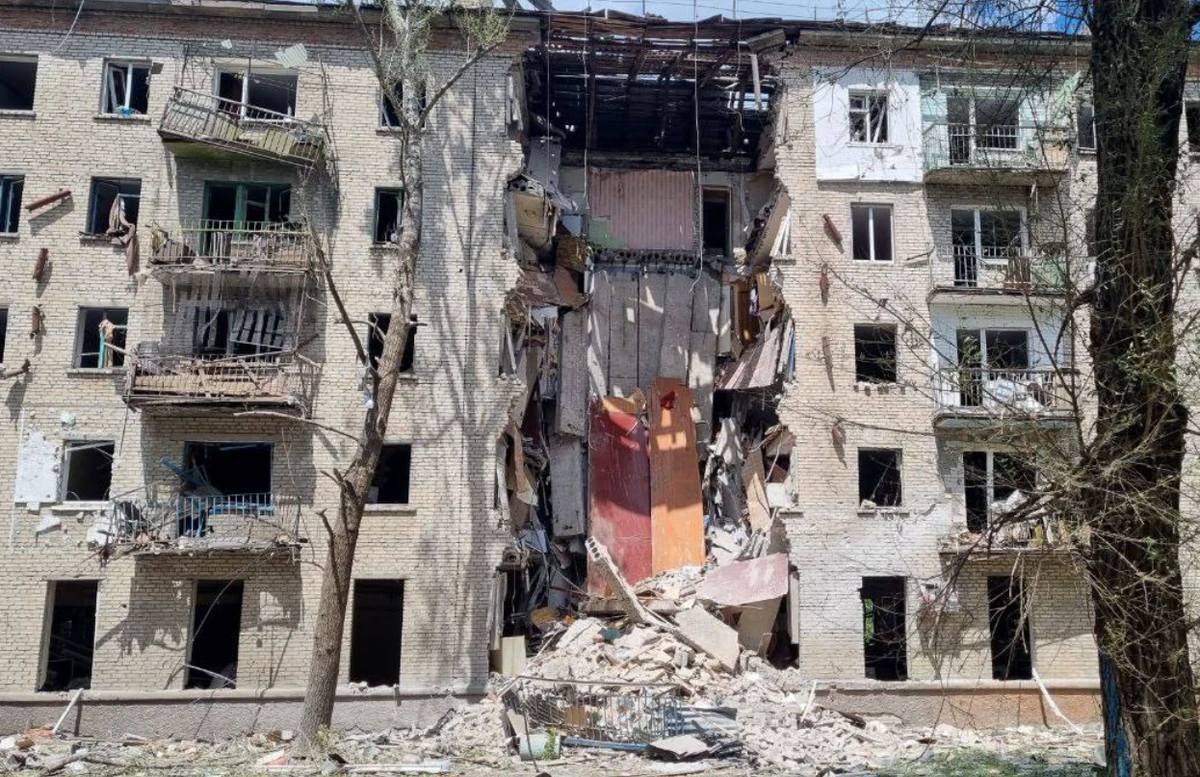 Three killed by strike on Russian-held Ukrainian city