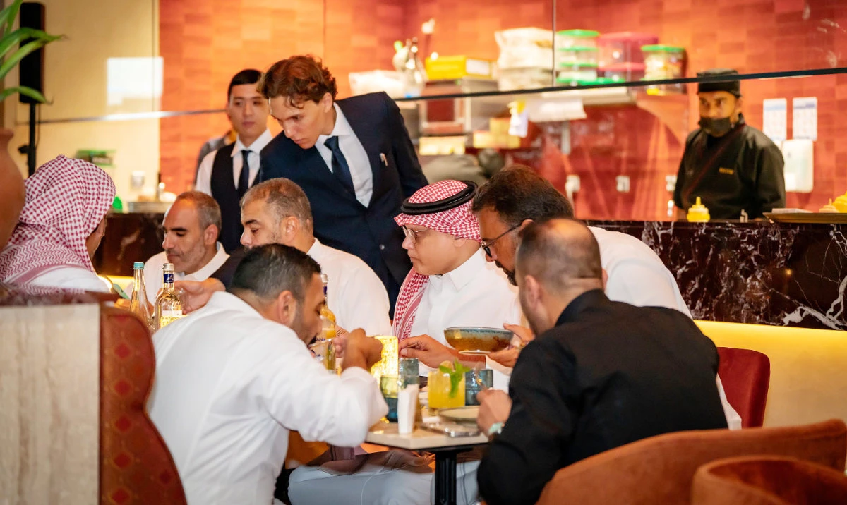 Manko offers a unique culinary experience that combines authentic flavors with contemporary techniques.