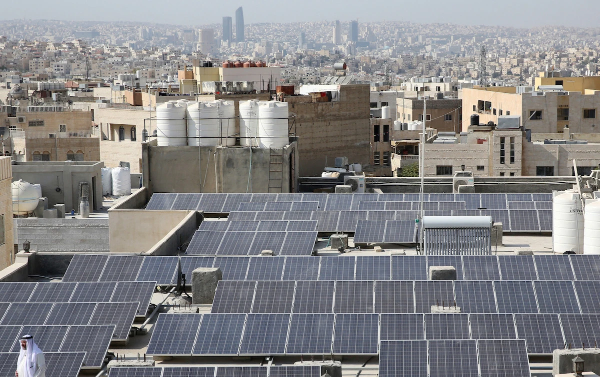 A picture shows on September 6, 2018 a view of the Hamdan al-Qara mosque in southern Amman, equiped with 140 solar panels on its roof. (File/AFP)