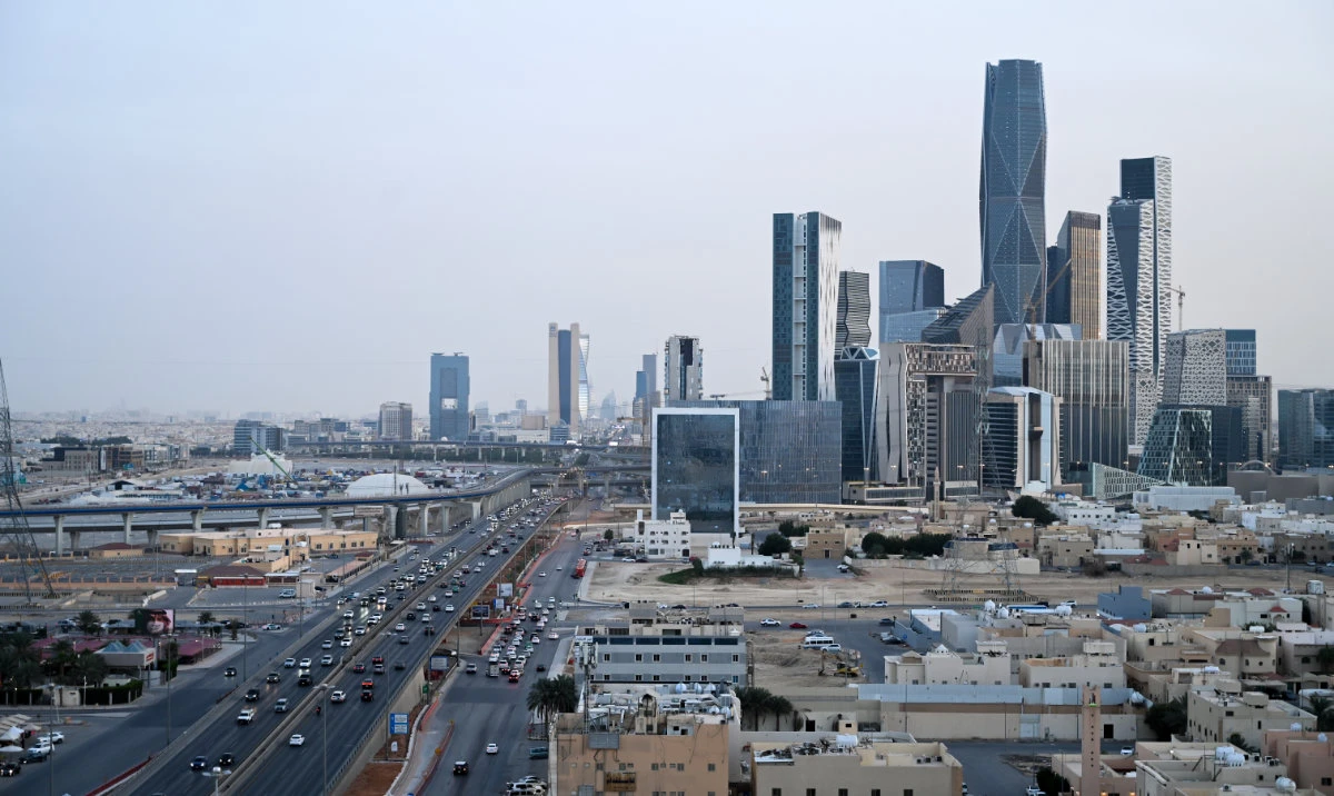 KAFD is home to 1.6 million square meters of state-of-the-art office spaces.