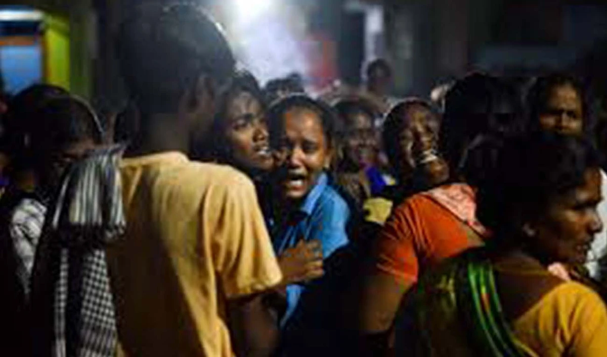Family members mourn the death of people who died after consuming toxic liquor at Kallakurichi, in Tamil Nadu, India, June 20, 2024. (REUTERS)