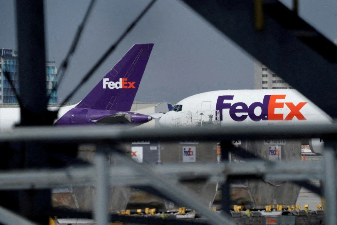 NGO denounces rising air freight pollution