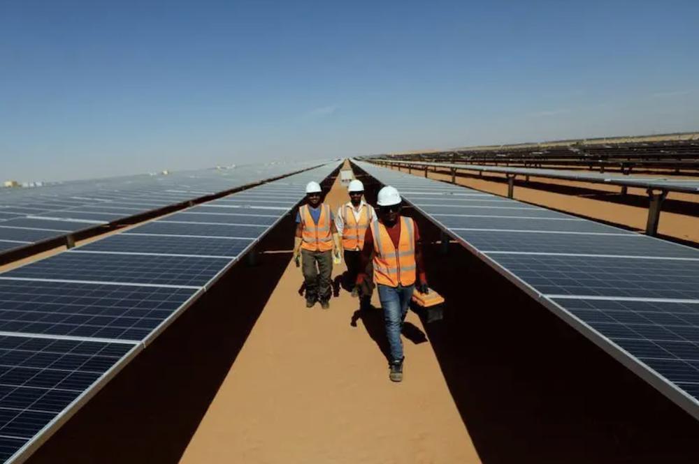 Egypt wants to accelerate the provision of renewable energy that could ease electricity shortages and supply green power to Europe, but faces challenges in funding updates to its grid. (Reuters/File Photo)