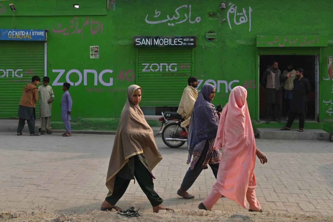 Pakistan’s Punjab seeks social media ban on security concerns