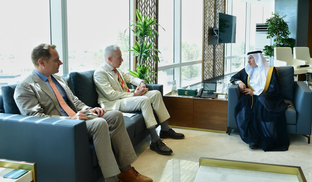 Abdullah Al-Rabeeah holds talks with Michael Ratney in Riyadh. (Supplied)