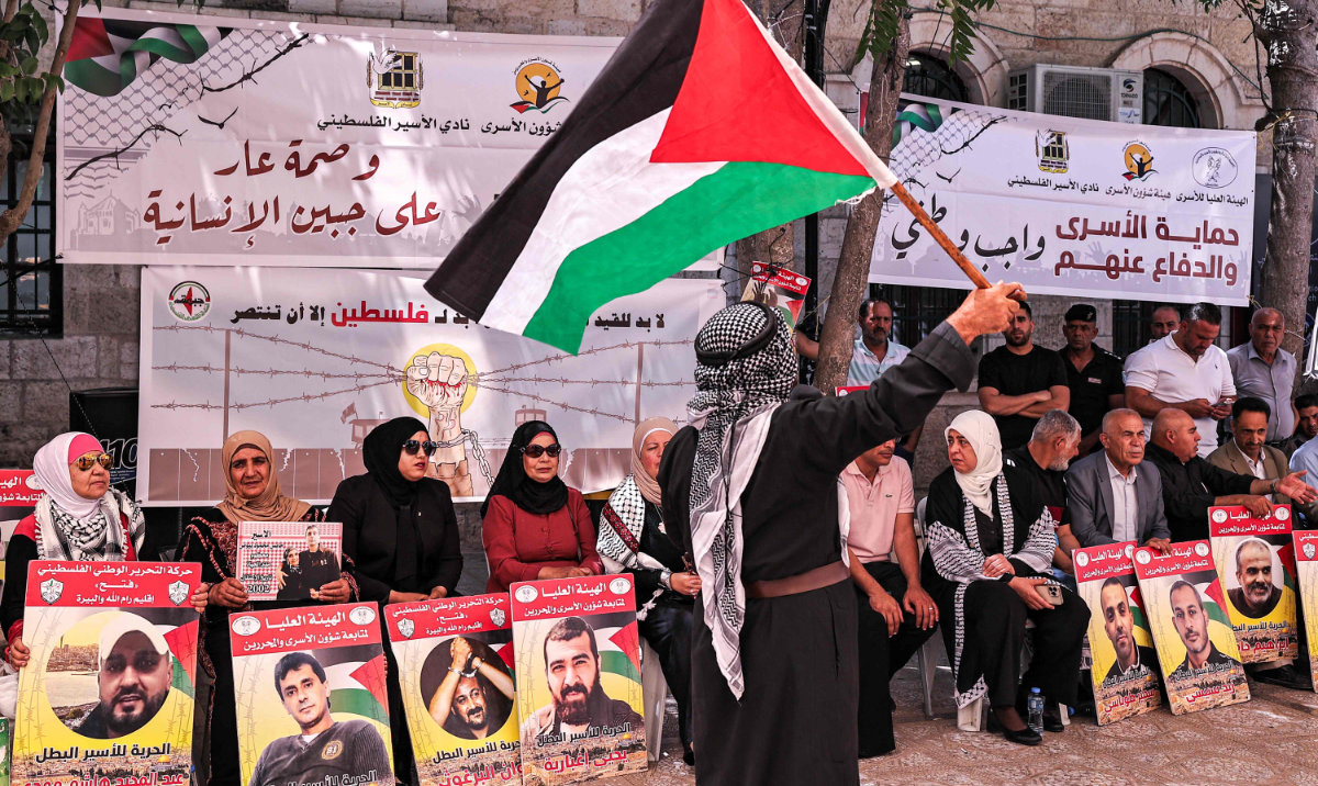 Palestinians ask diplomats to speak out on conditions in Israeli jails