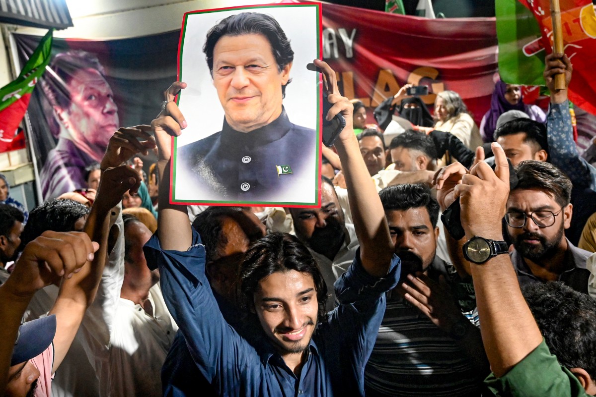 A Pakistan high court on June 3, overturned a treason conviction against jailed former prime minister Imran Khan, months after his party was sidelined in a general election. (AFP)