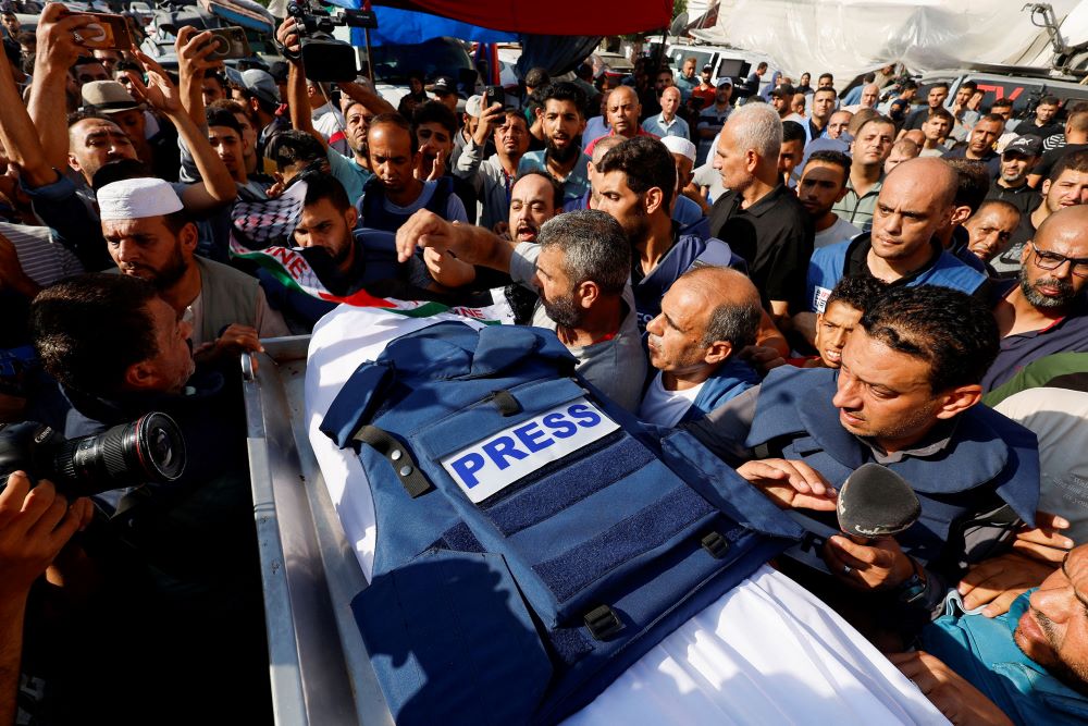 Global media watchdogs, human rights groups call on Biden to pressure Netanyahu regarding rising journalist deaths in Gaza