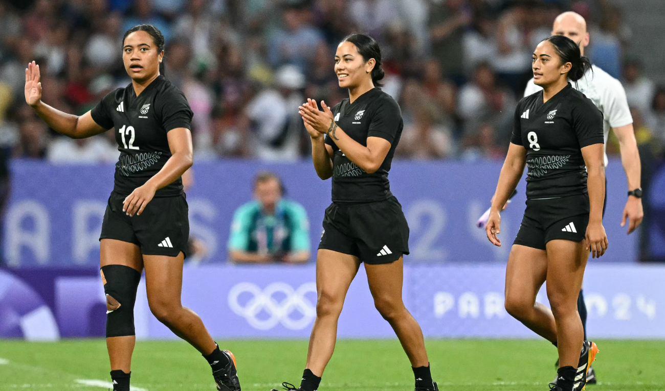 New Zealand's players celebrate after the women's quarter final rugby sevens match between New Zealand and China during the Paris 2024 Olympic Games at the Stade de France in Saint-Denis on July 29, 2024. (AFP)