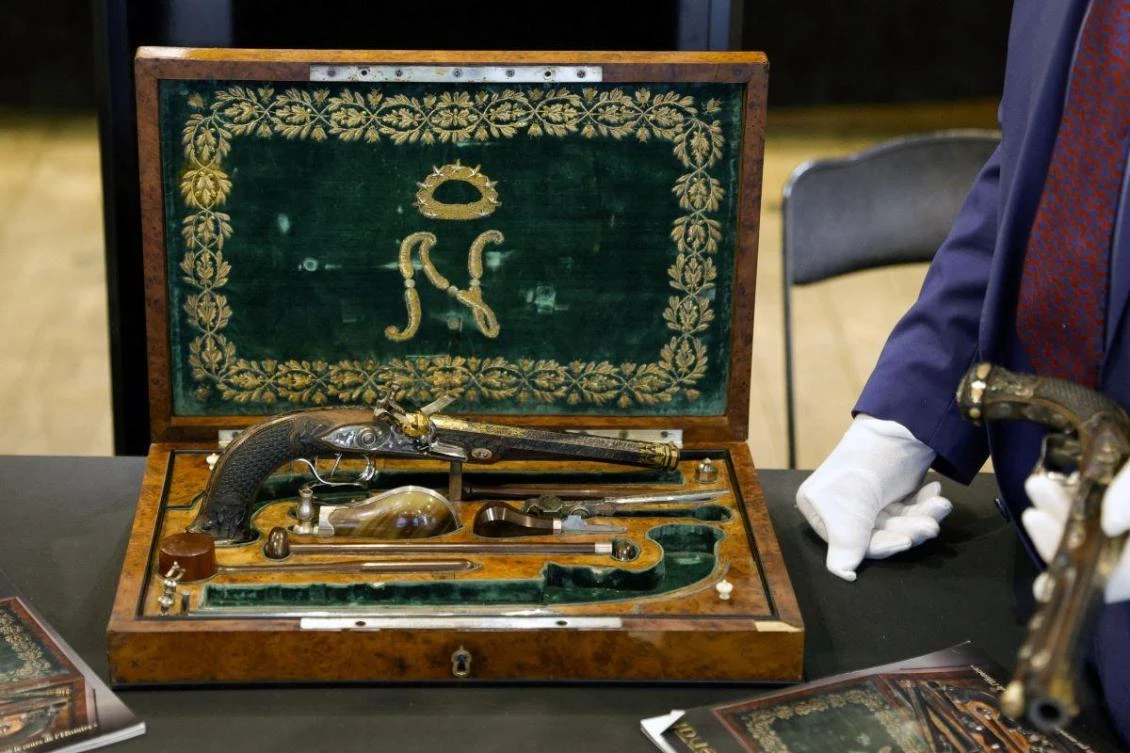 Two pistols that Napoleon Bonaparte once intended to use to kill himself are up for auction this weekend, expected to reach up to €1.5 million ($1.6 million), an auction house said Monday. (AFP)