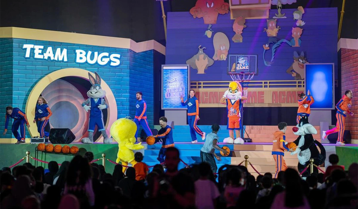 The Warner Bros. Discovery entertainment zone is open until Aug. 16, featuring interactive, family-friendly attractions and live entertainment. (Instagram/jed.calendar)