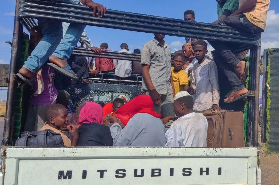 People fleeing the town of Singa, the capital of Sudan’s southeastern Sennar state, arrive in Gedaref in the east of the war-torn country on Jun. 30, 2024. (AFP)