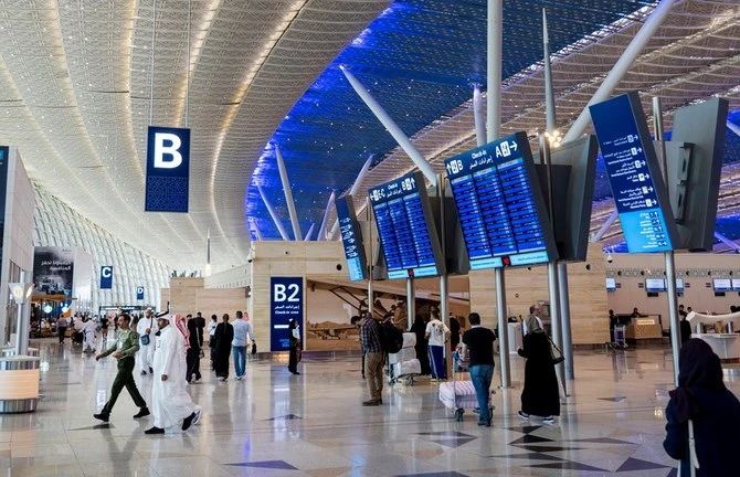 The Saudi Transport General Authority said it apprehended 1,100 people for providing unlicensed transport services to passengers at the Kingdom’s airports in June. (SGTA)