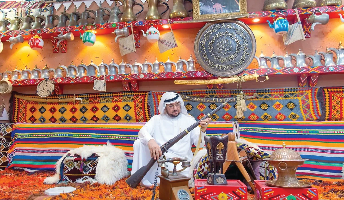 One museum showcases lightweight weapons, swords, and daggers, alongside tools from the region’s development during the trans-arabian Pipeline era from 1950 to the early 1980s. (SPA)