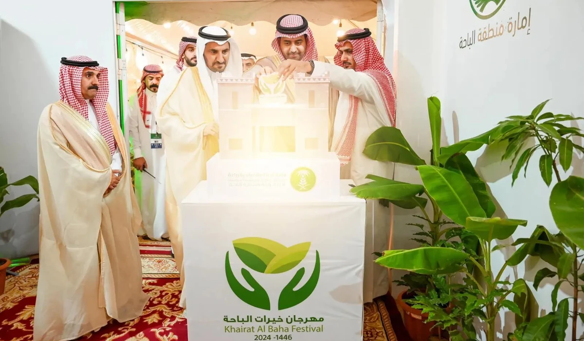 Under the patronage of Al-Baha Gov. Prince Hussam bin Saud, Jedaia Al-Qahtany, the assistant undersecretary for development affairs of Al-Baha, inaugurated on Friday the fourth Khayrat Al-Baha Festival at Al-Shafa Park. (SPA)