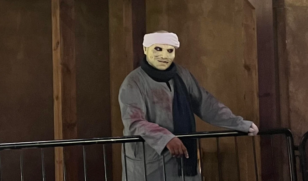 A glimpse of the horror house recreated in Jeddah’s City Walk. In late 1919 -1920, the sisters led a fearsome gang in Alexandria, targeting mainly women, and committing a string of murders. (Supplied)