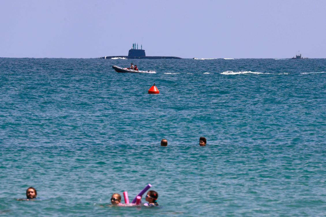 An Israeli navy submarine is pictured in the Mediterranean sea off the coast of Haifa on Aug. 6, 2024. (AFP)