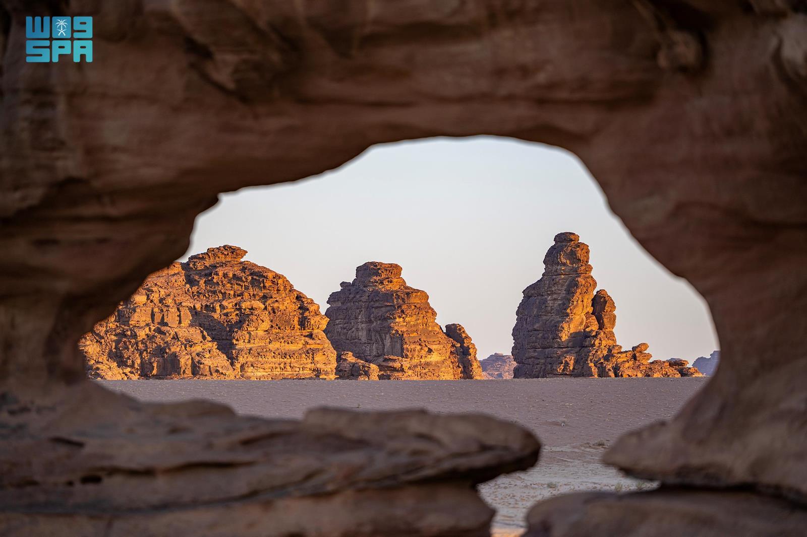 These structures attract tourists and spark curiosity with their circular shapes and intricate patterns that become more apparent upon closer inspection. (SPA)