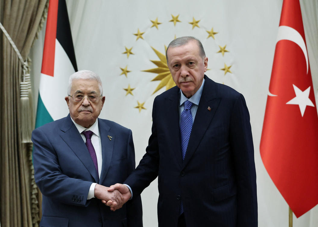 Turkiye’s President Tayyip Erdogan meets with Palestinian President Mahmoud Abbas in Ankara on Aug. 14, 2024. (Reuters)