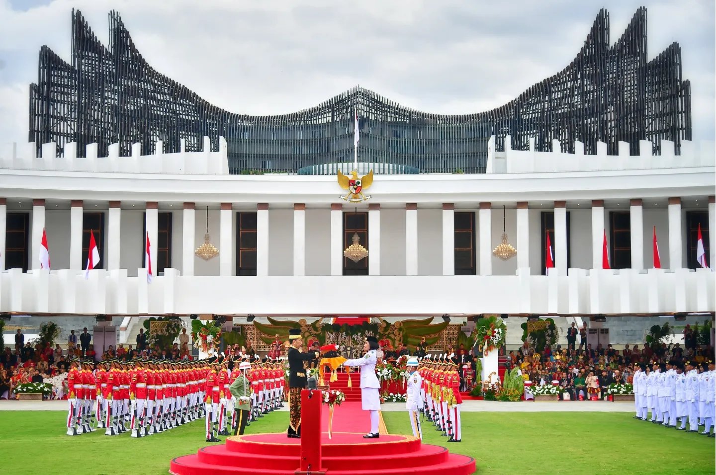 President Joko Widodo takes part in a flag-raising ceremony marking Indonesia's 79th Independence Day at the presidential palace in the future capital Nusantara in East Kalimantan province. (Presidential Secretariat)