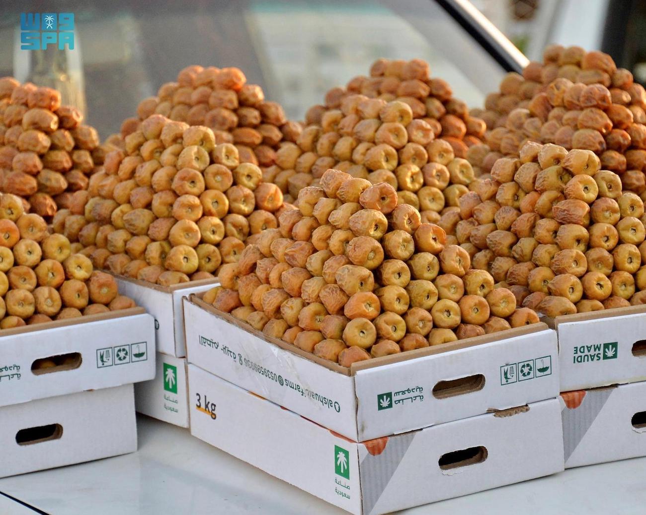 Sukkari dates are in high demand at the Buraidah Dates Carnival. (SPA)