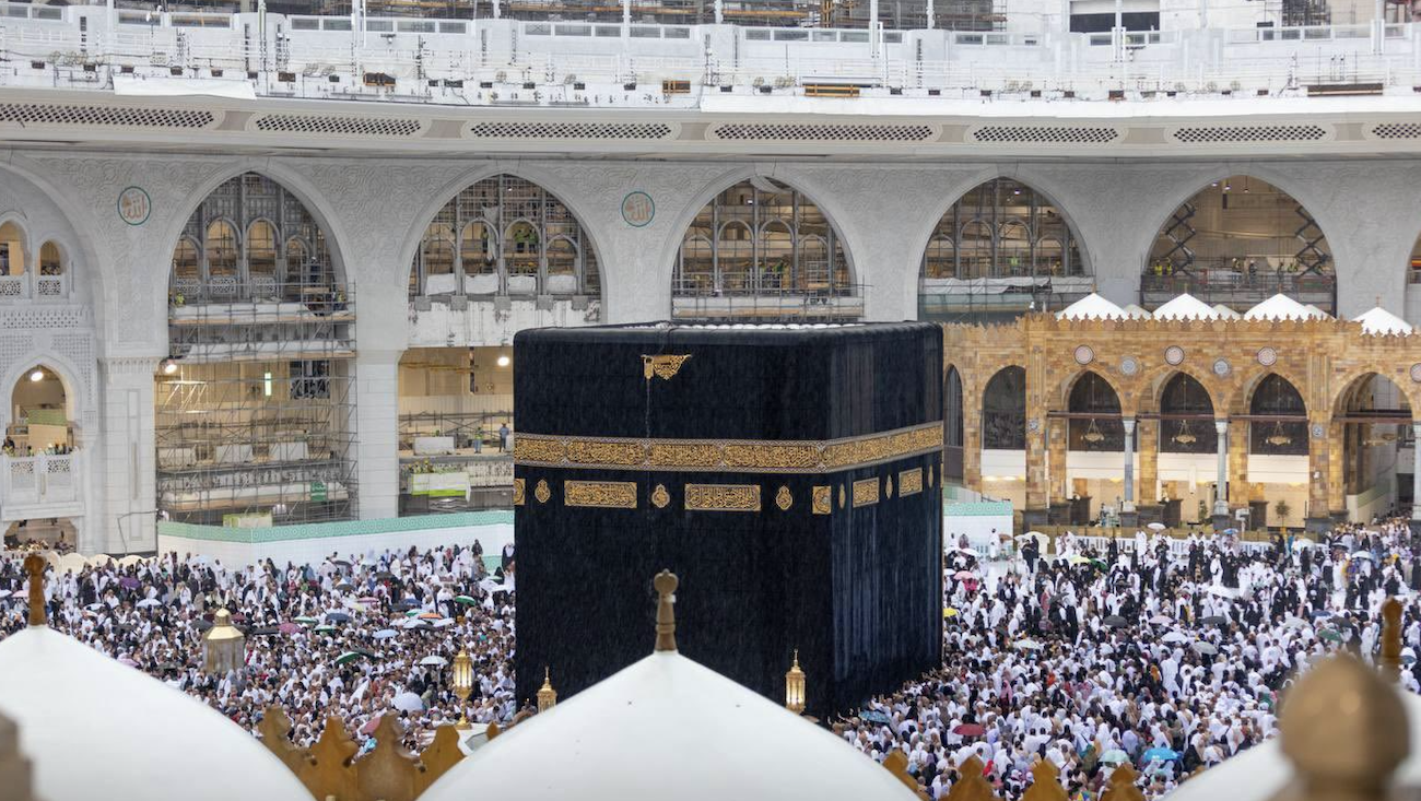 Winners of the 44th King Abdulaziz International Competition for the Memorization, Recitation and Interpretation of the Qur’an will be honored at the Grand Mosque on Wednesday. (@AlharamainSA)