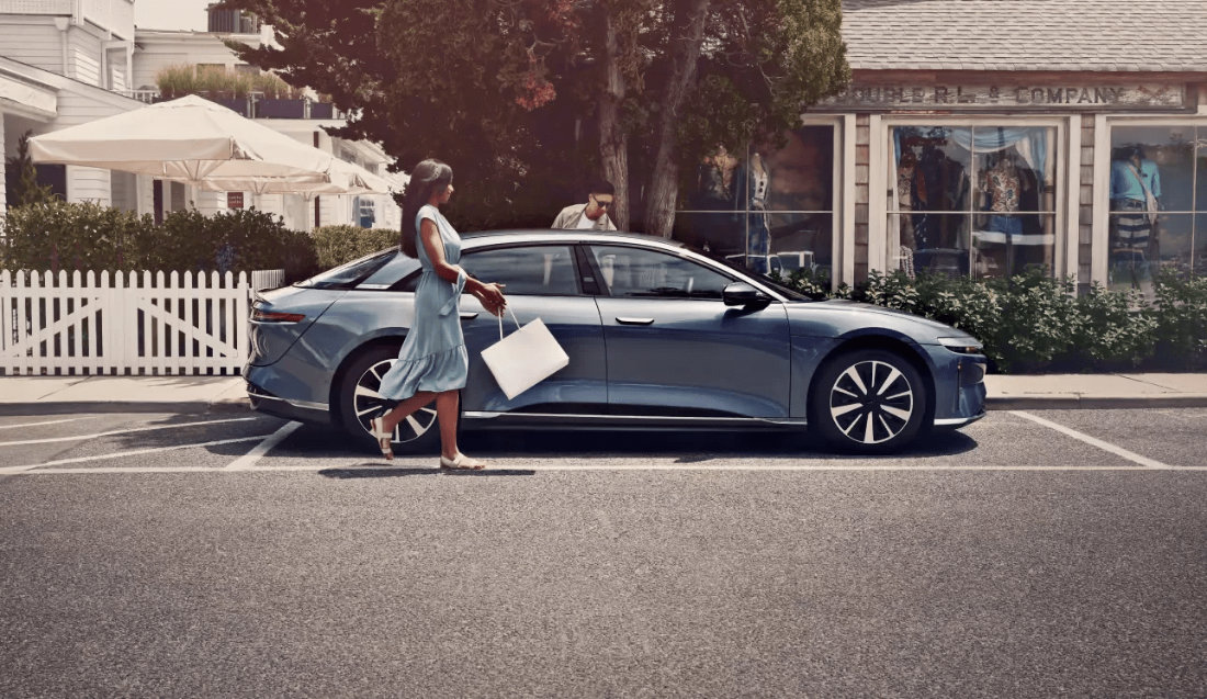 The Lucid Air Grand Touring offers an incredibly calm and smooth driving experience.