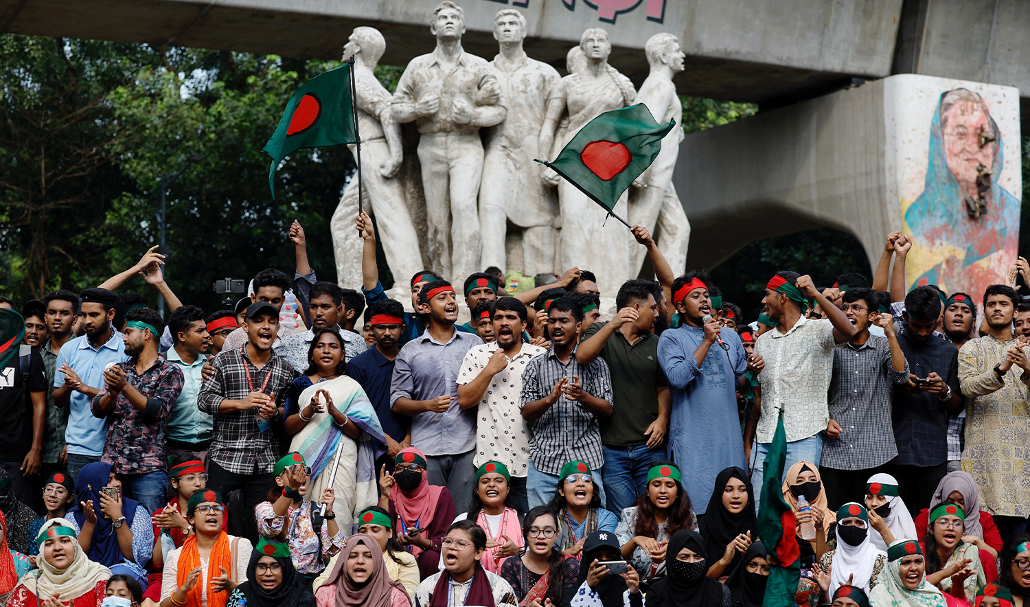 Activists of the Anti-Discriminatory Student Movement gather at the University of Dhaka's Teacher Student Center (TSC), demanding the capital punishment for Bangladeshi former Prime Minister Sheikh Hasina for the deaths of students during anti-quota protests, in Dhaka, Bangladesh, on August 13, 2024. (REUTERS)