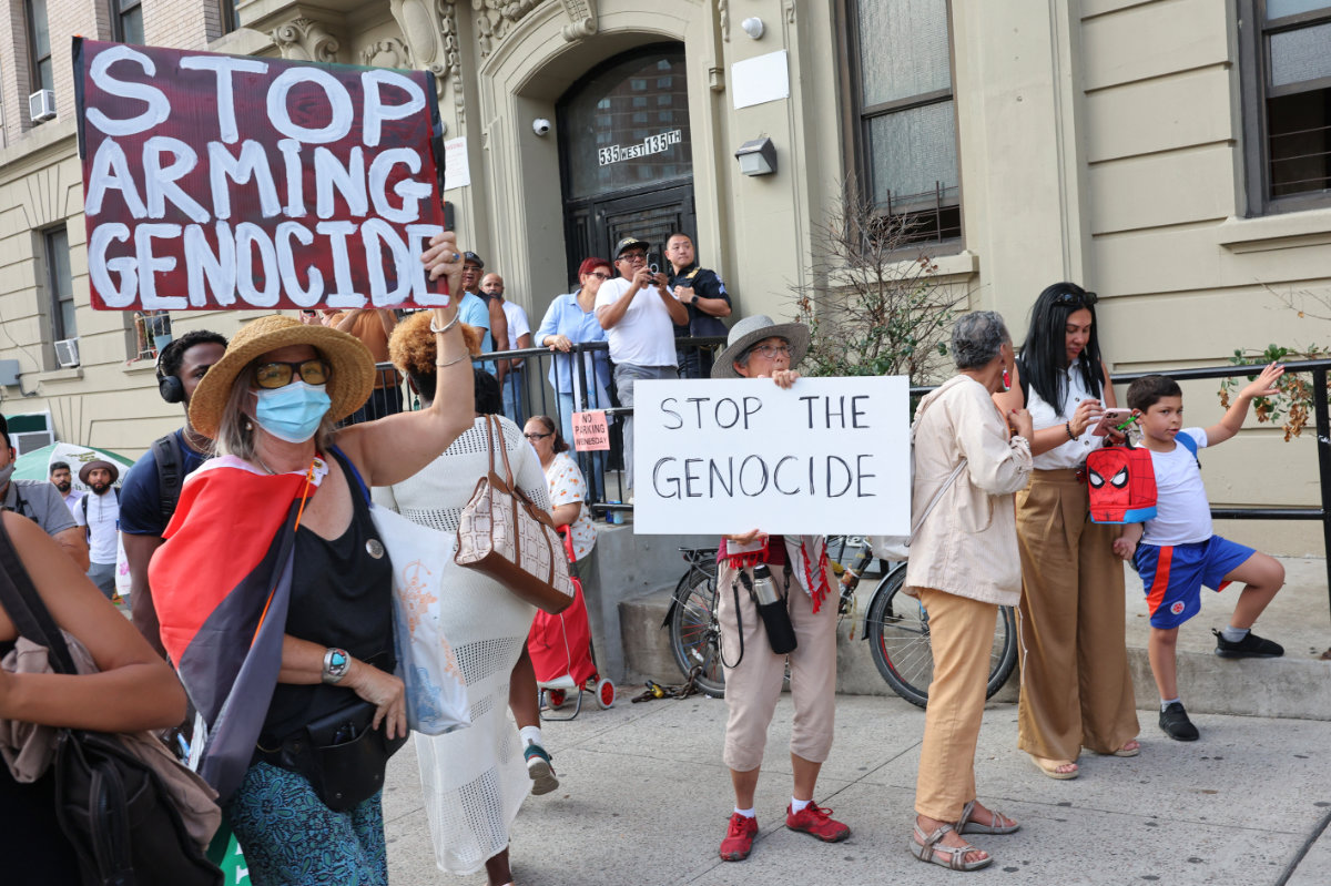 Pro-Palestinian activists gather to protest a campaign event for Democratic presidential candidate Kamala Harris on August 14, 2024 in New York City. The activists plan to continue doing that to bring attention to the war in Gaza between Israel and Hamas. (Getty Images via AFP)