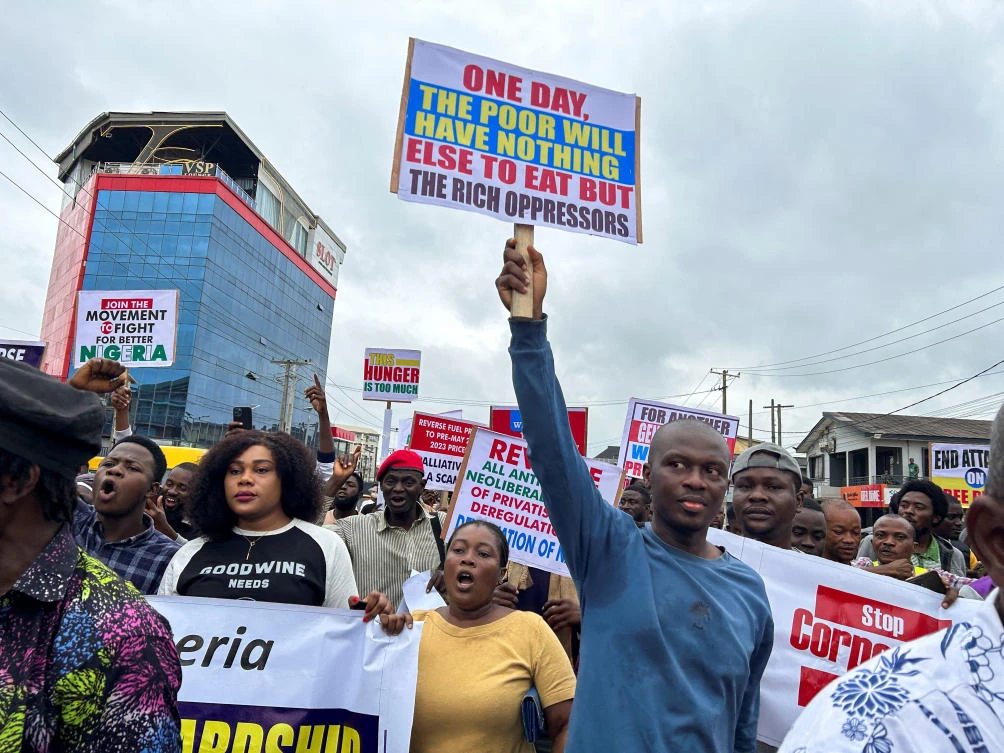 Protest leaders, a loose coalition of civil society groups, vowed to press on with rallies despite what they say were legal challenges trying to limit them to public parks and stadiums instead of marches. (Reuters)