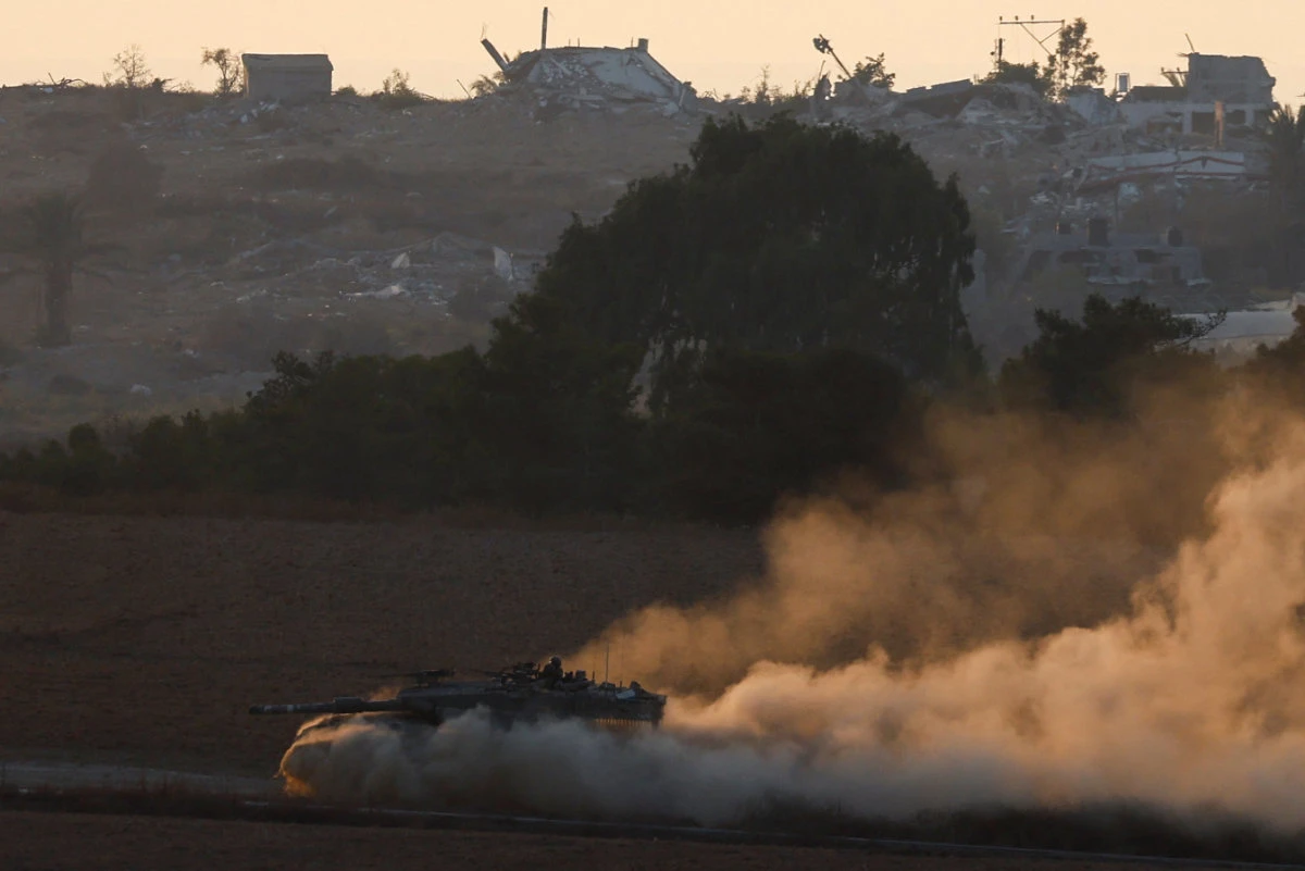 A tank maneuvers near the Israel-Gaza border in Israel on August 7, 2024, amid the ongoing conflict between Israel and Hamas. (REUTERS)