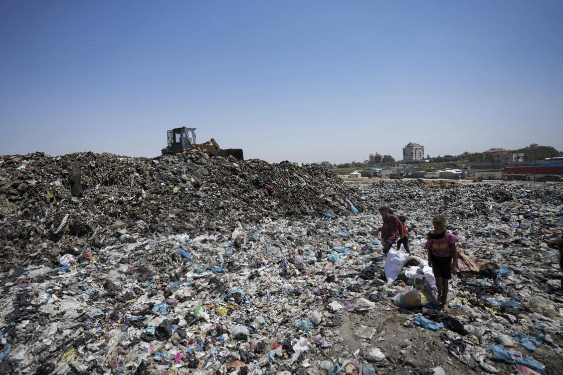 Health authorities and aid agencies are racing to avert an outbreak of polio in the Gaza Strip after the virus was detected in the territory’s wastewater and three cases with a suspected polio symptom have been reported. (AP/File)