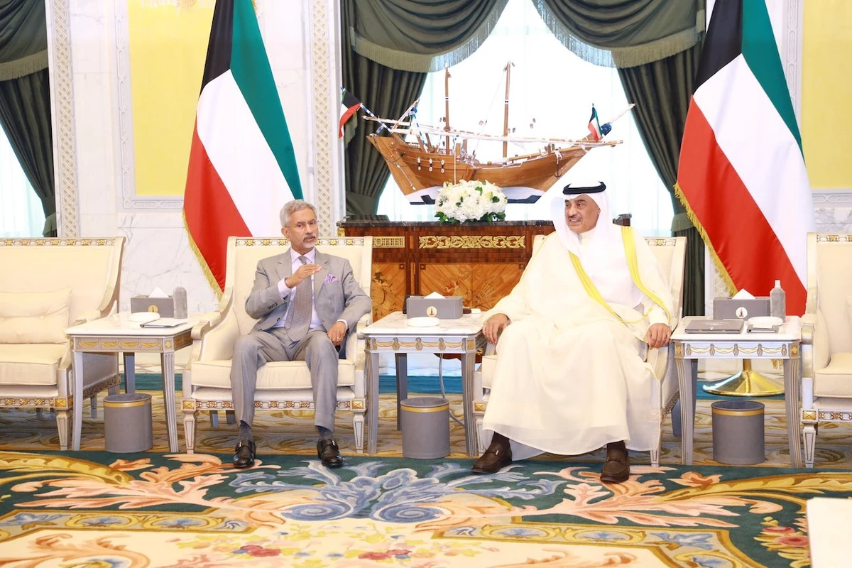 Indian Foreign Minister S. Jaishankar meets Kuwait Crown Prince Sheikh Sabah Al-Khalid Al-Sabah in Kuwait City on Aug. 18, 2024. (India MEA)