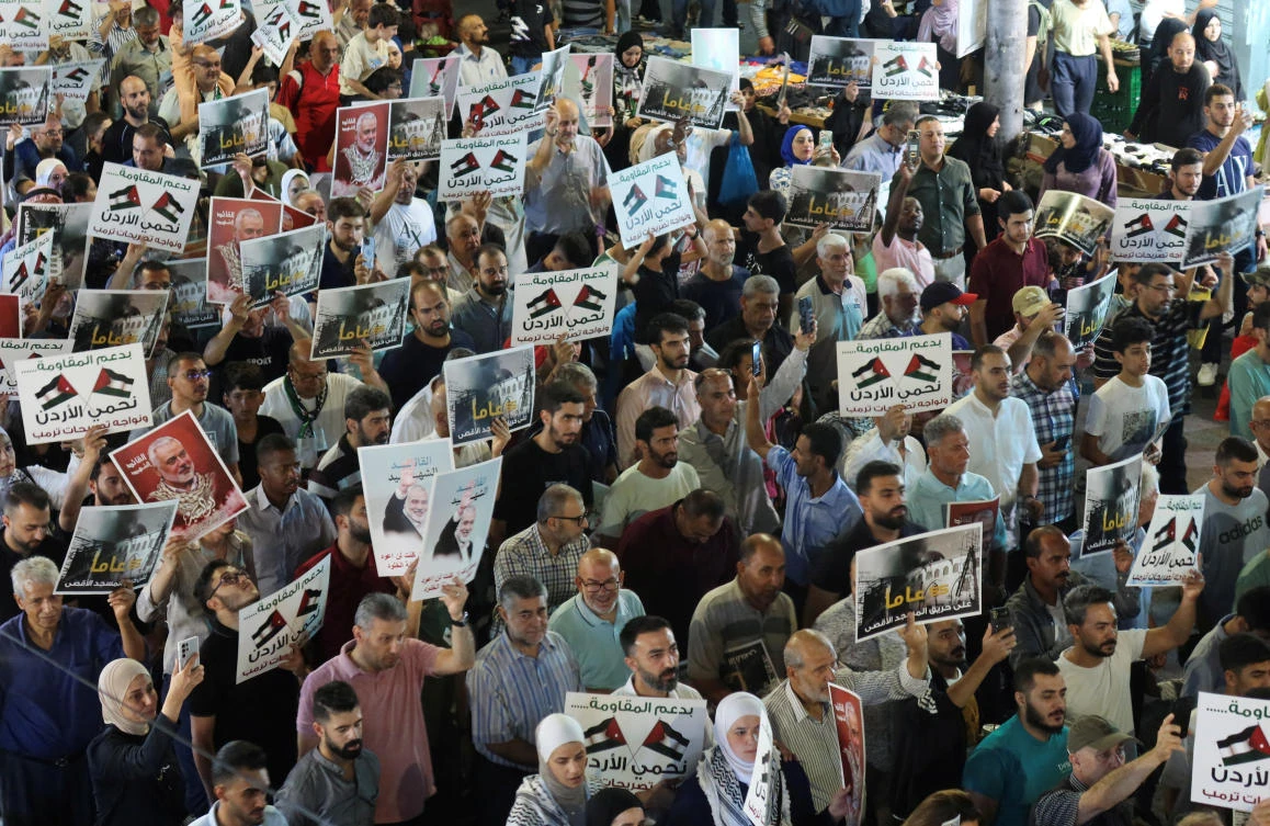 Demonstrators take part in a protest in support of Palestinians in Gaza, amid the ongoing conflict between Israel and Hamas, in Amman, Jordan August 23, 2024. (REUTERS)