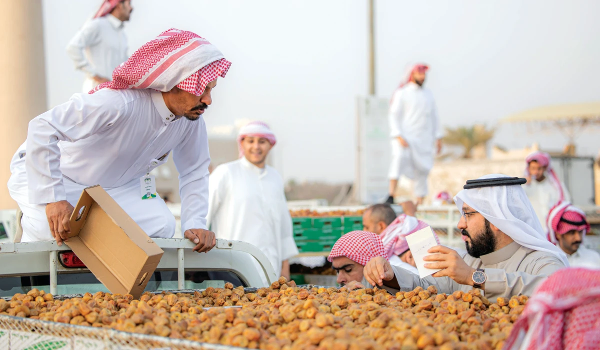 The initiative promotes the purchasing power of date markets and elevates Saudi dates as an economic product. (X: @Burayda_carnivl)