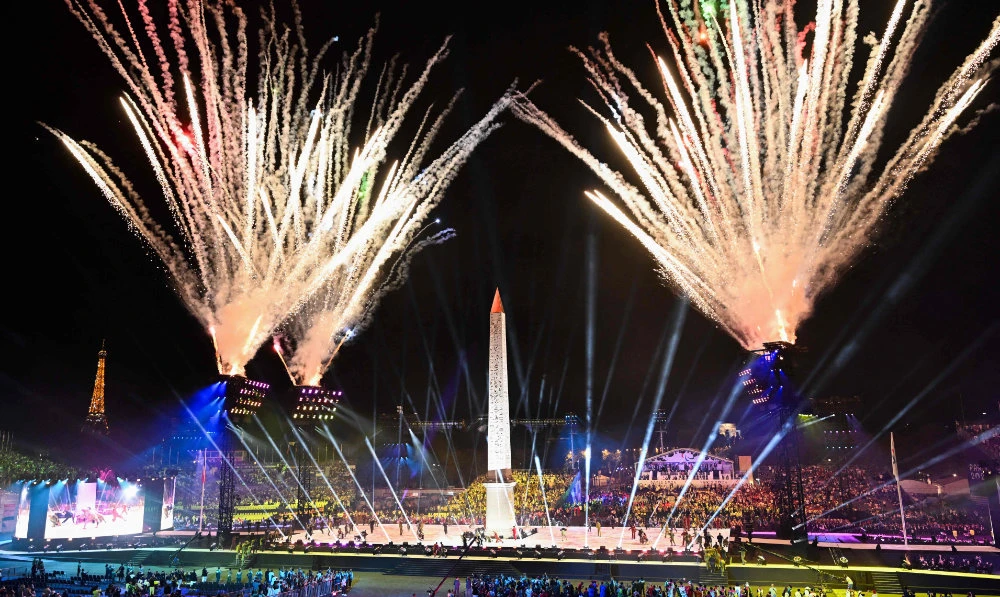 This photograph shows fireworks during the Paris 2024 Paralympic Games opening ceremony at the Place de la Concorde with the Obelisque de Louxor (Luxor Obelisk) in Paris on Aug. 28, 2024. (AFP)