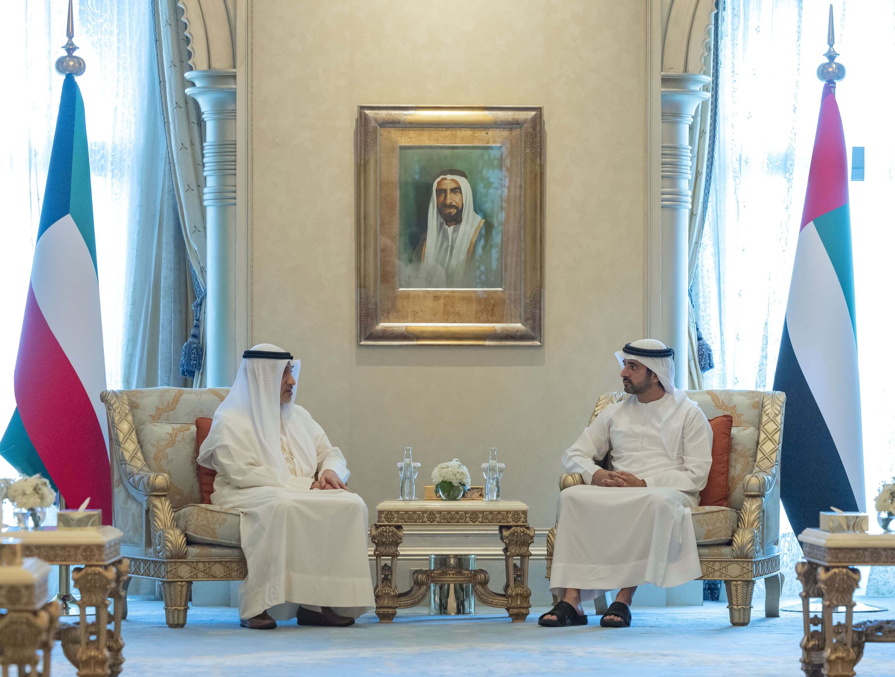 Sheikh Hamdan discussed strengthening the longstanding relations between the UAE and Kuwait. (WAM)