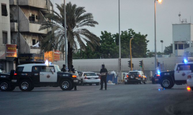 Saudi police secure a residential area in Riyadh during a raid, (SPA file photo)